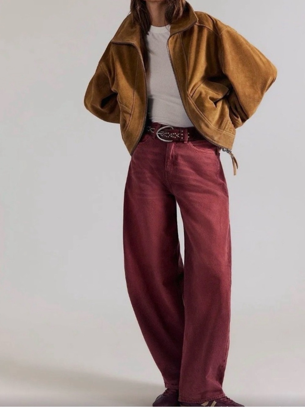 Free People good luck Barrel Jeans “wash on Jean” maroon color, size 28